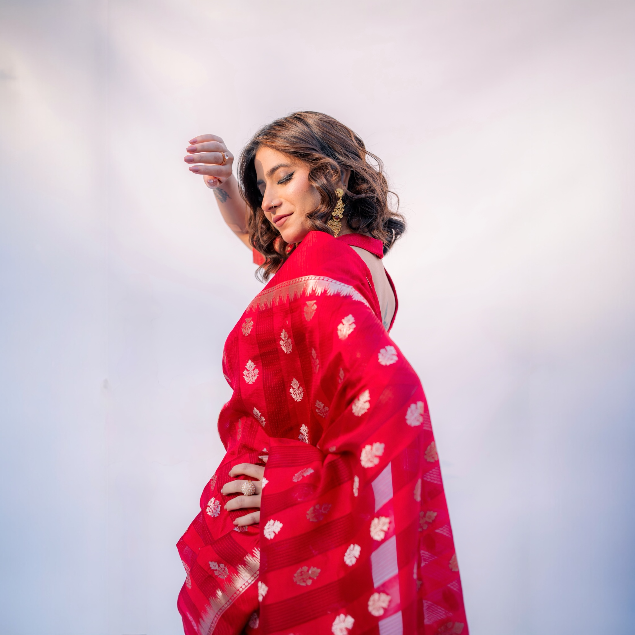 Red banarasi saree by lunarae london 