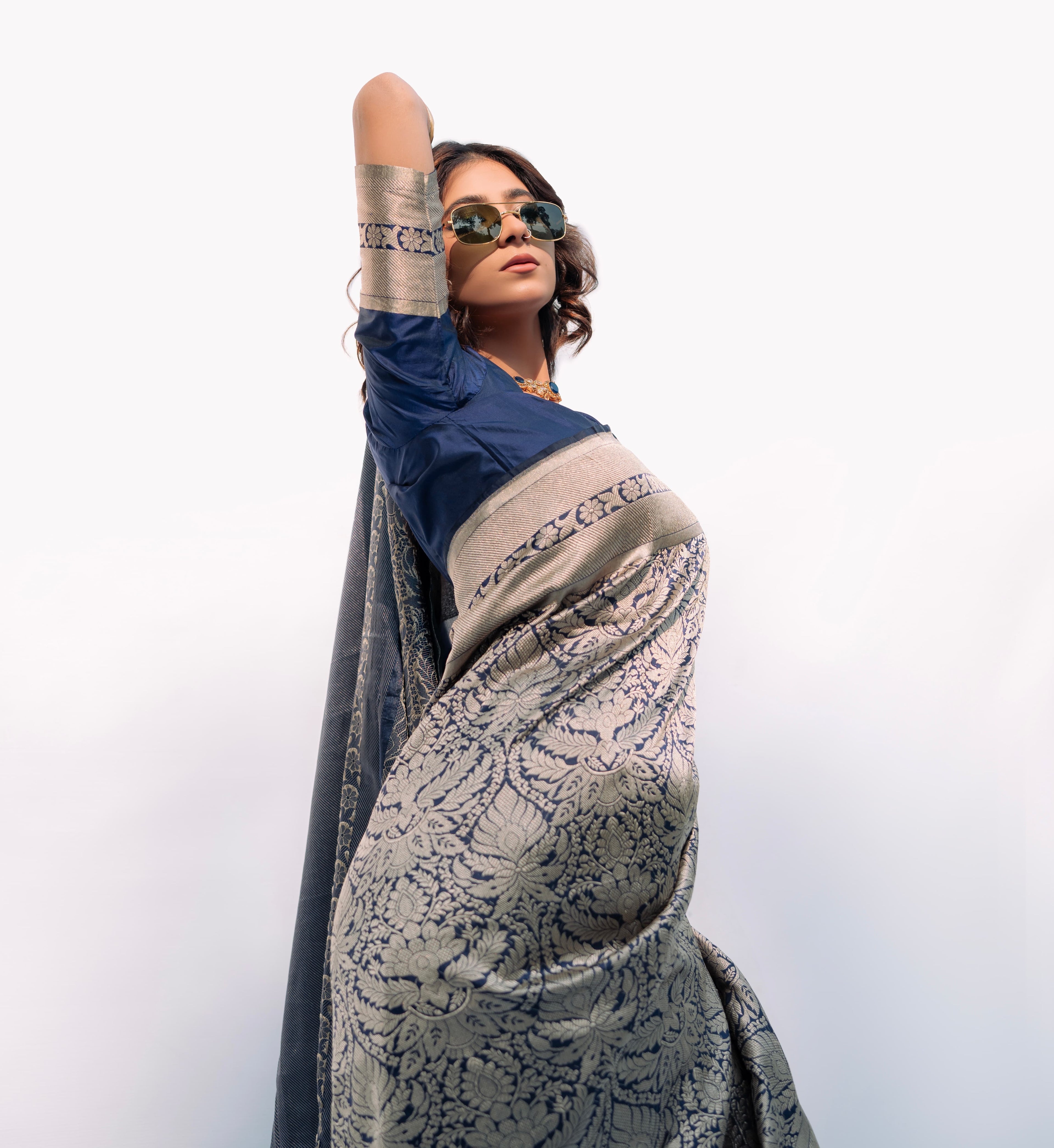 Midnight Empire | Handwoven Banarasi Saree