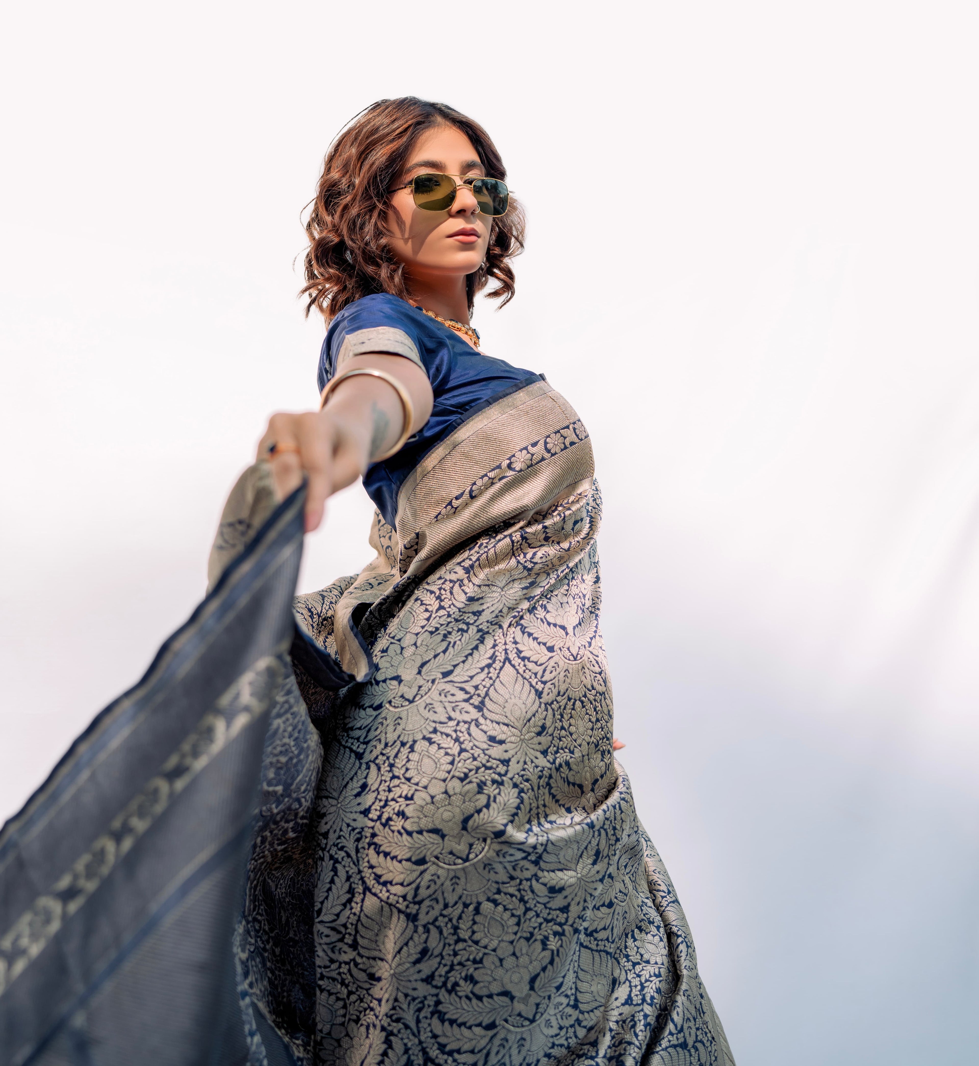 Midnight Empire | Handwoven Banarasi Saree