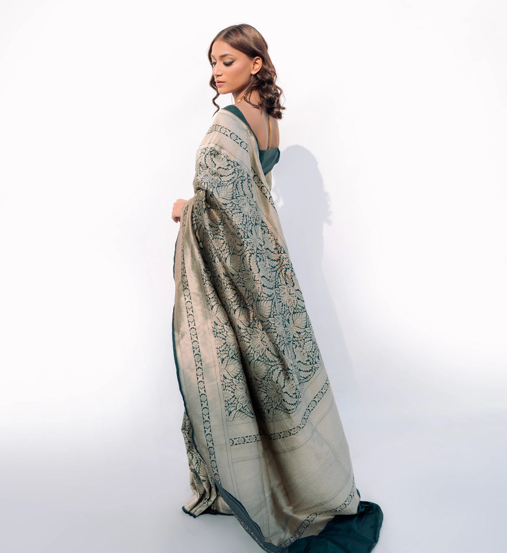 Emerald Reign | Handwoven Banarasi Saree