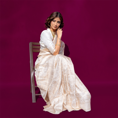 off-white handwoven Banarasi Saree - Lunarae London