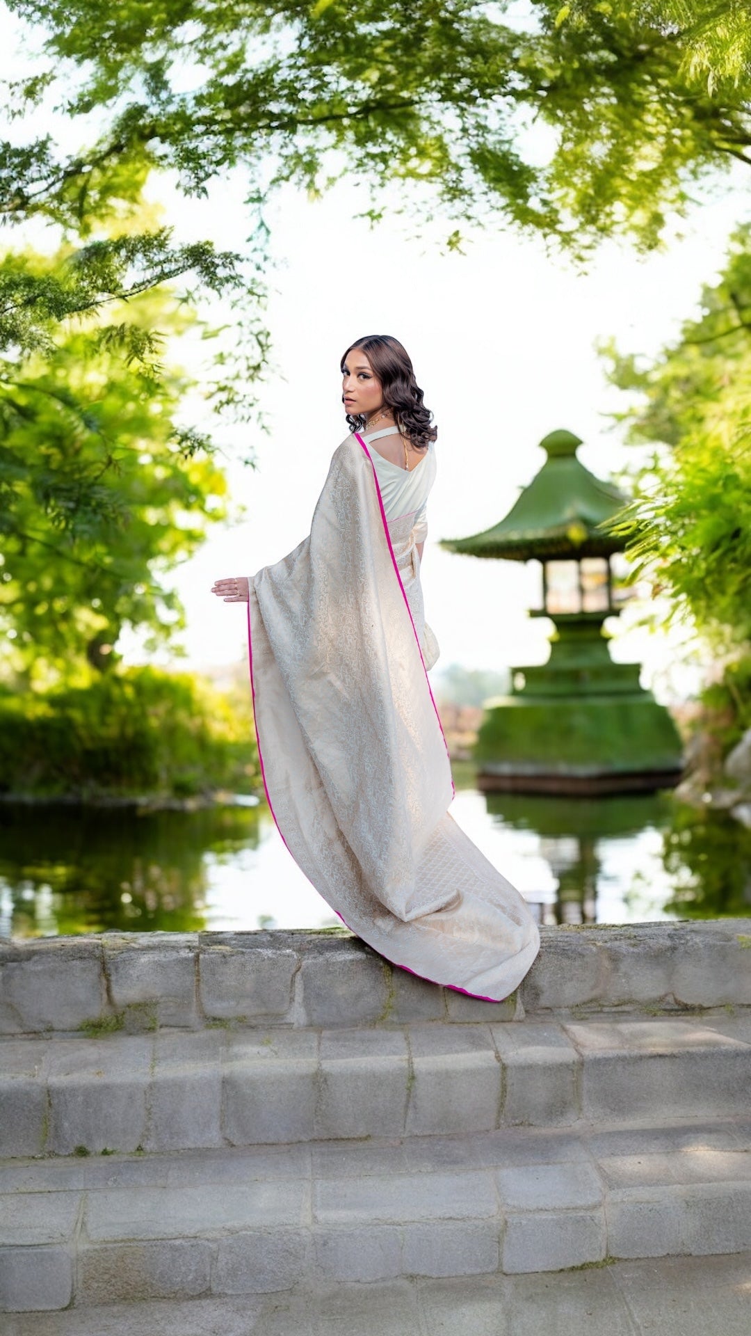 luxury handwoven banarasi  saree - Lunarae london
